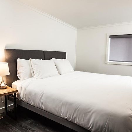 Novlan Suite By Revelstoke Vacations Exteriör bild