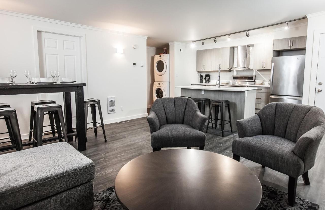 Novlan Suite By Revelstoke Vacations Exteriör bild